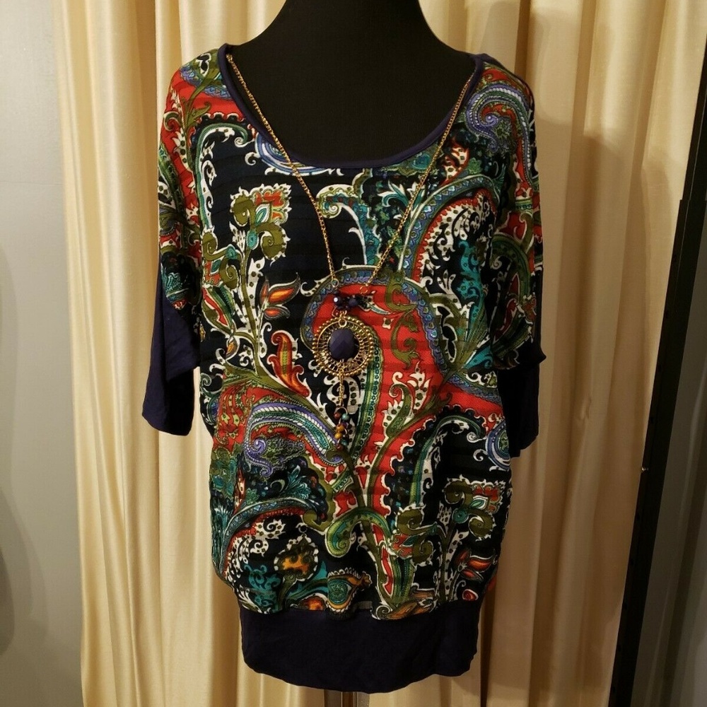Banabee Top Tunic Size 1X Multicolor Paisley w/ Attached Statement Necklace